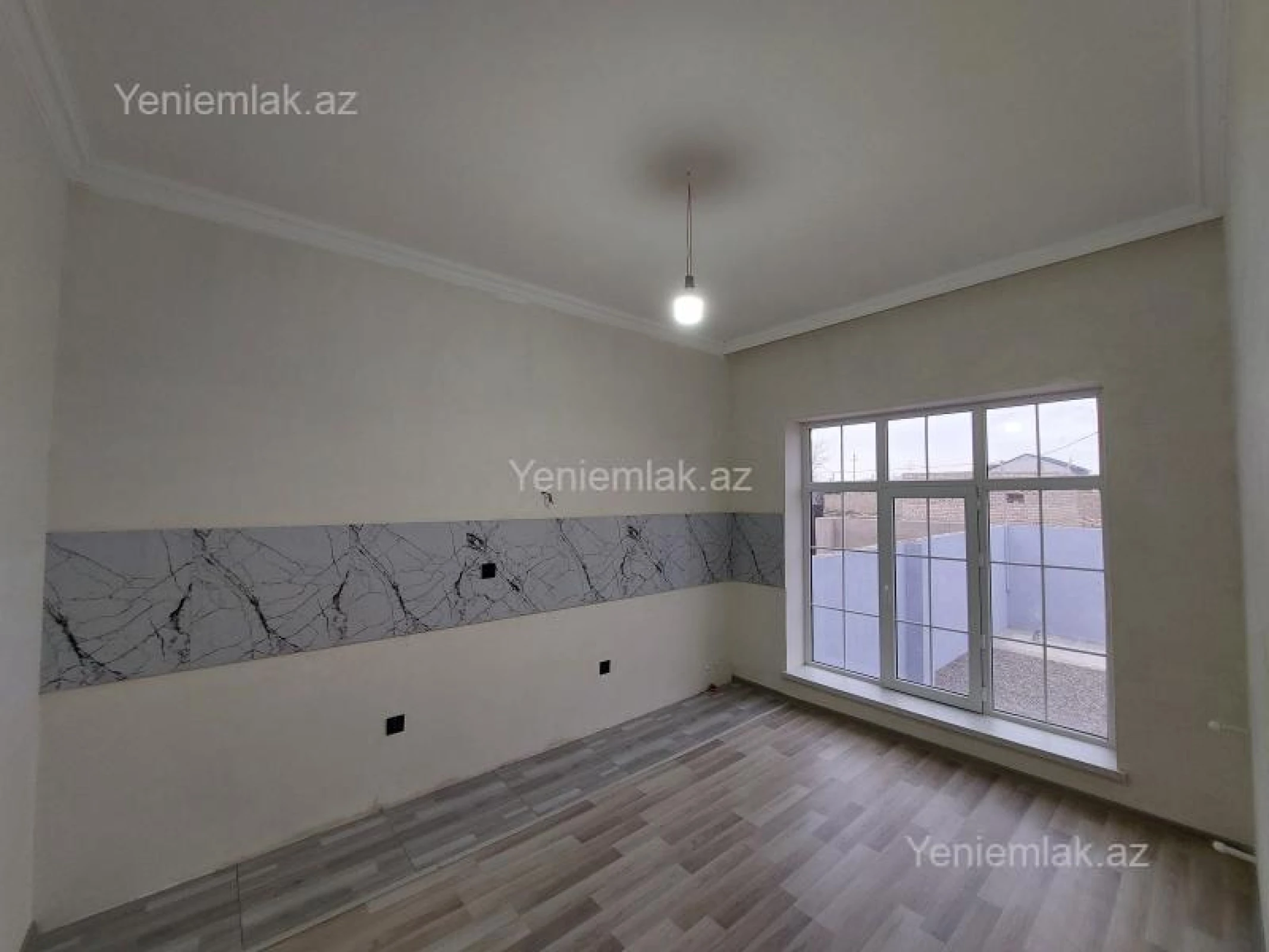 Satılır 3 otaqlı həyət evi 100 m²