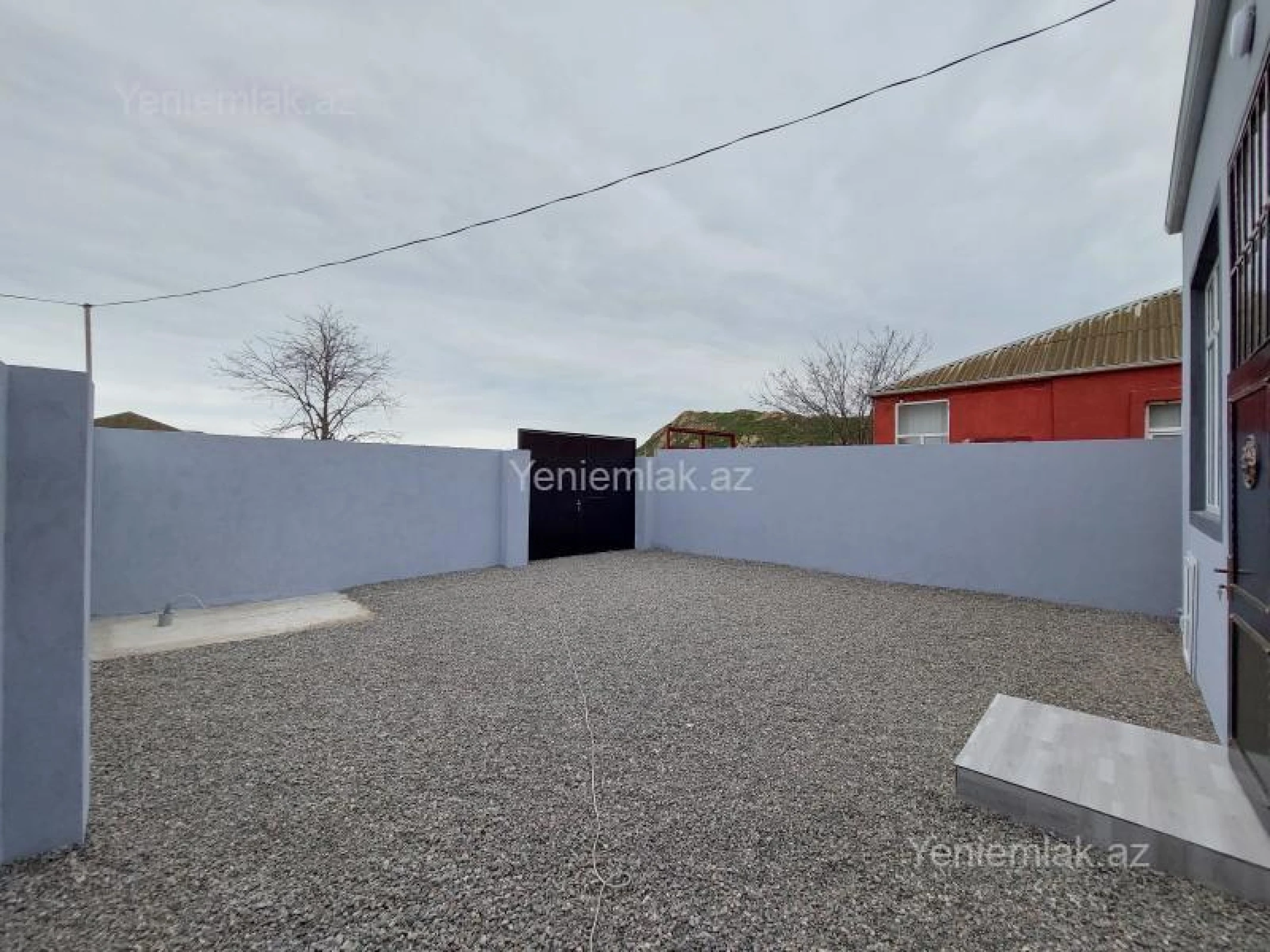 Satılır 3 otaqlı həyət evi 100 m²