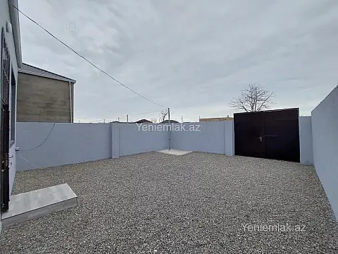 Satılır 3 otaqlı həyət evi 100 m²