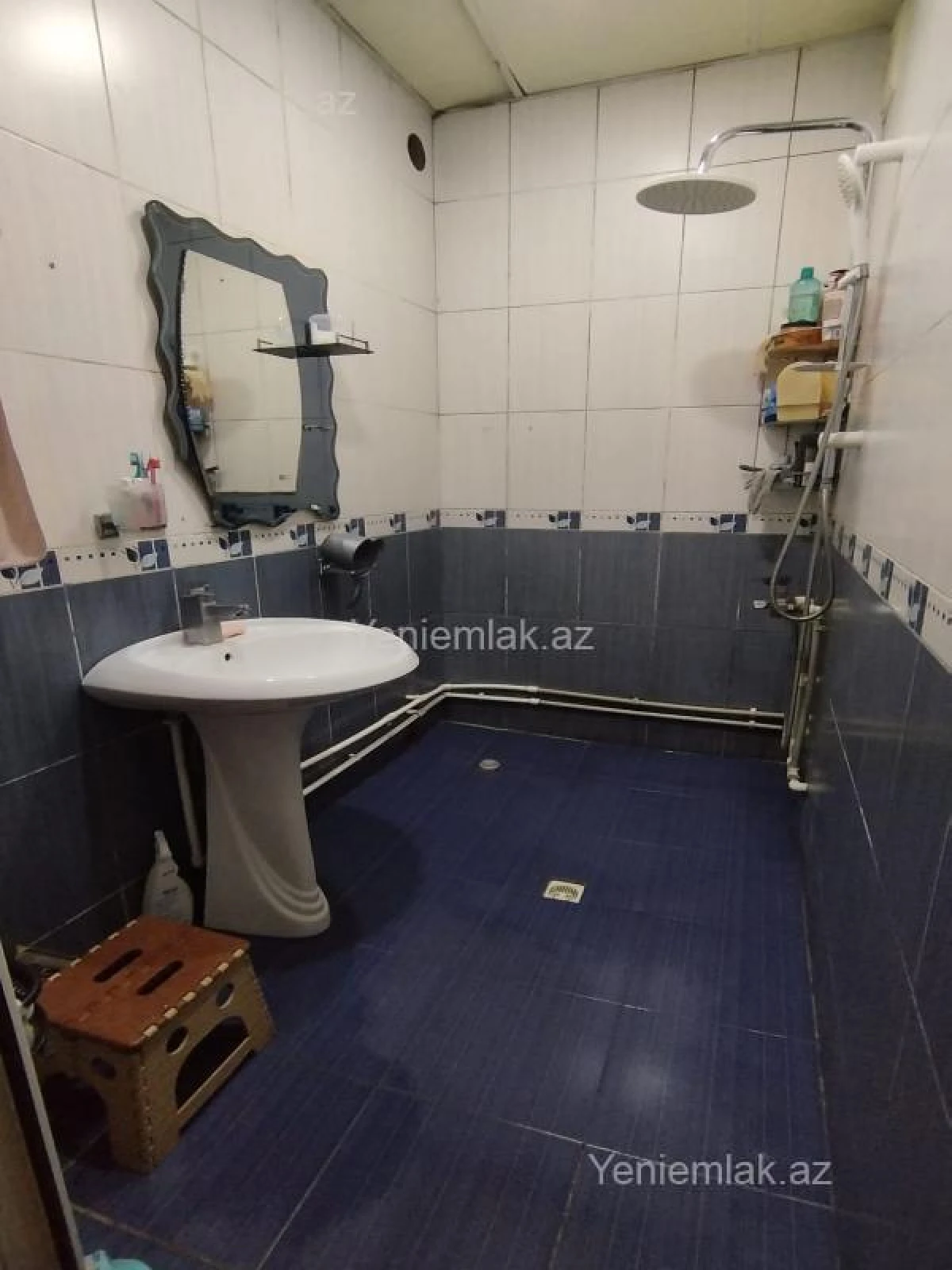 Satılır 3 otaqlı köhnə tikili 85 m²