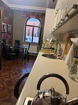 Satılır 4 otaqlı həyət evi 105 m²