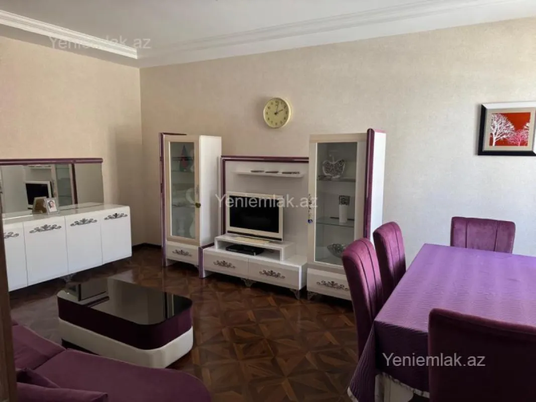 Satılır 4 otaqlı həyət evi 105 m²
