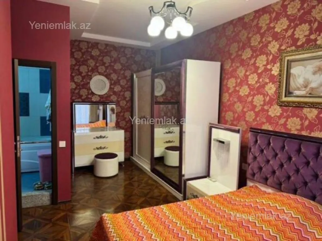 Satılır 4 otaqlı həyət evi 105 m²