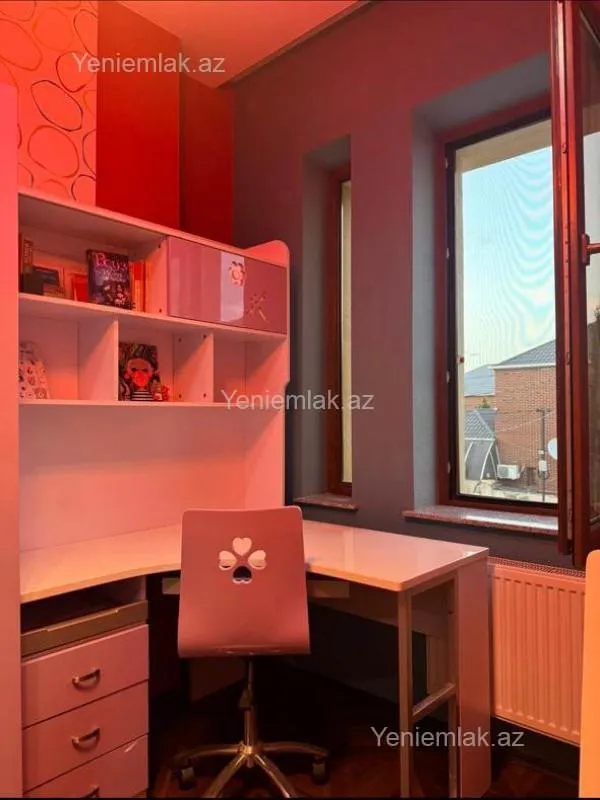 Satılır 4 otaqlı həyət evi 105 m²