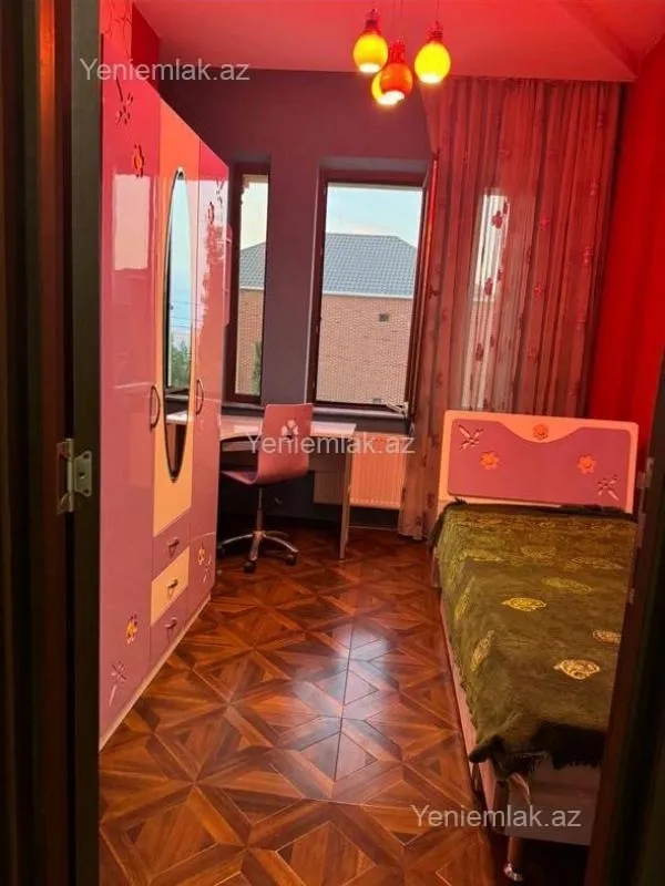 Satılır 4 otaqlı həyət evi 105 m²