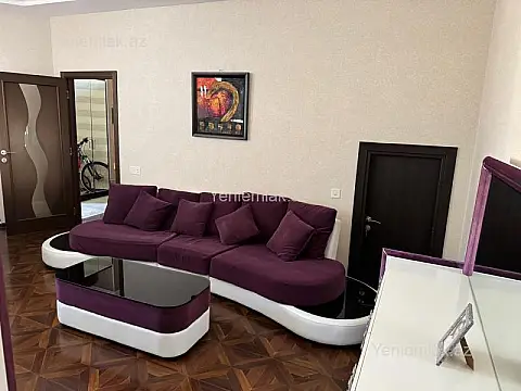 Satılır 4 otaqlı həyət evi 105 m²