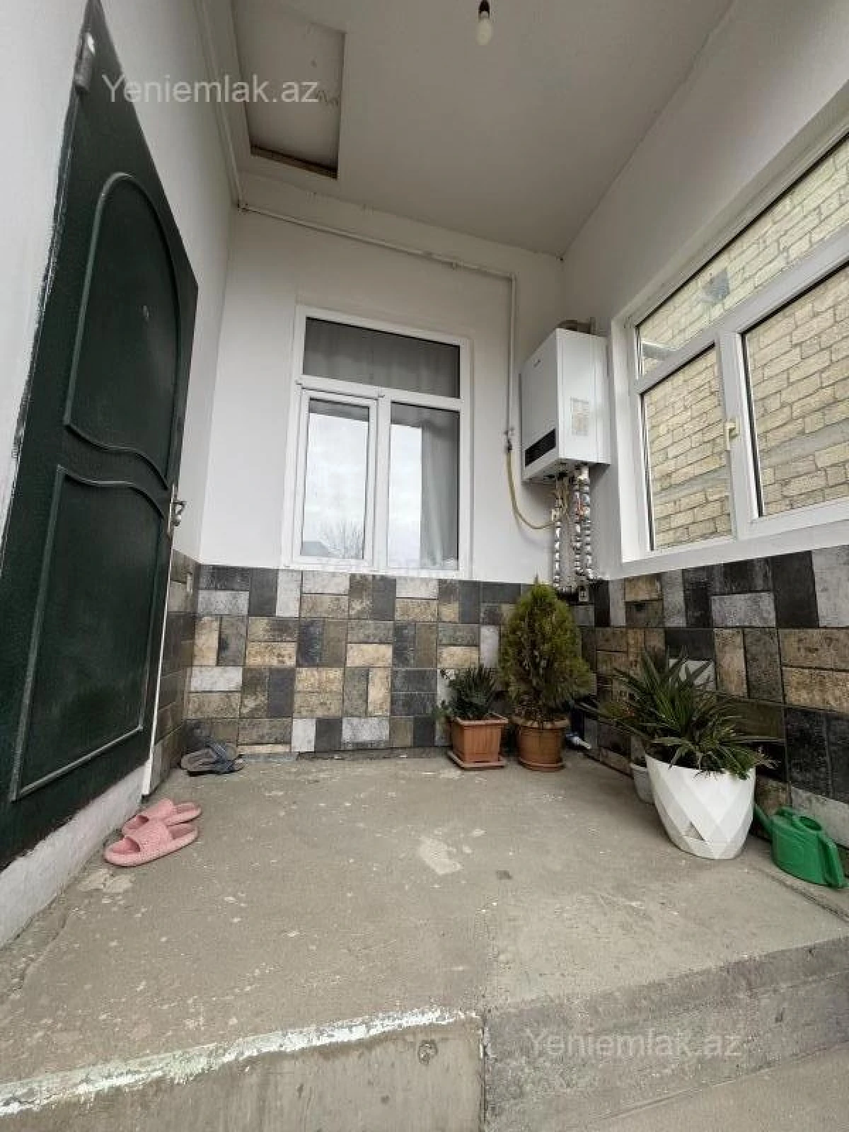 Satılır 3 otaqlı həyət evi 100 m²