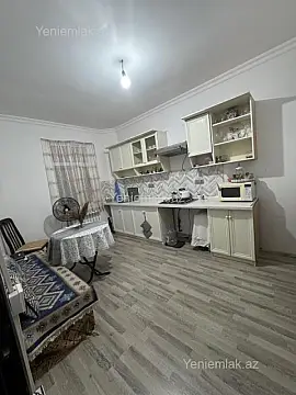 Satılır 3 otaqlı həyət evi 100 m²