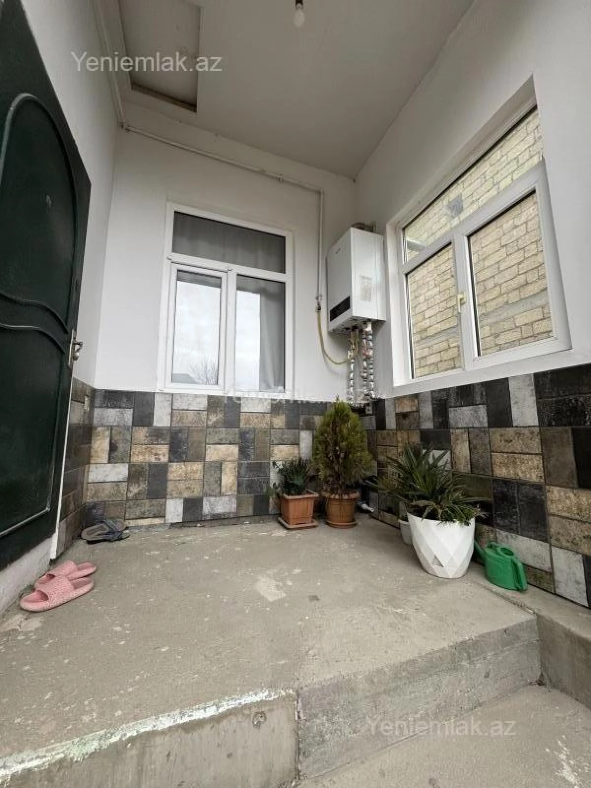 Satılır 3 otaqlı həyət evi 100 m²