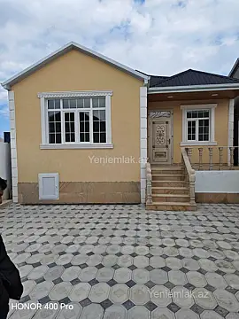 Satılır 1 otaqlı həyət evi 115 m²