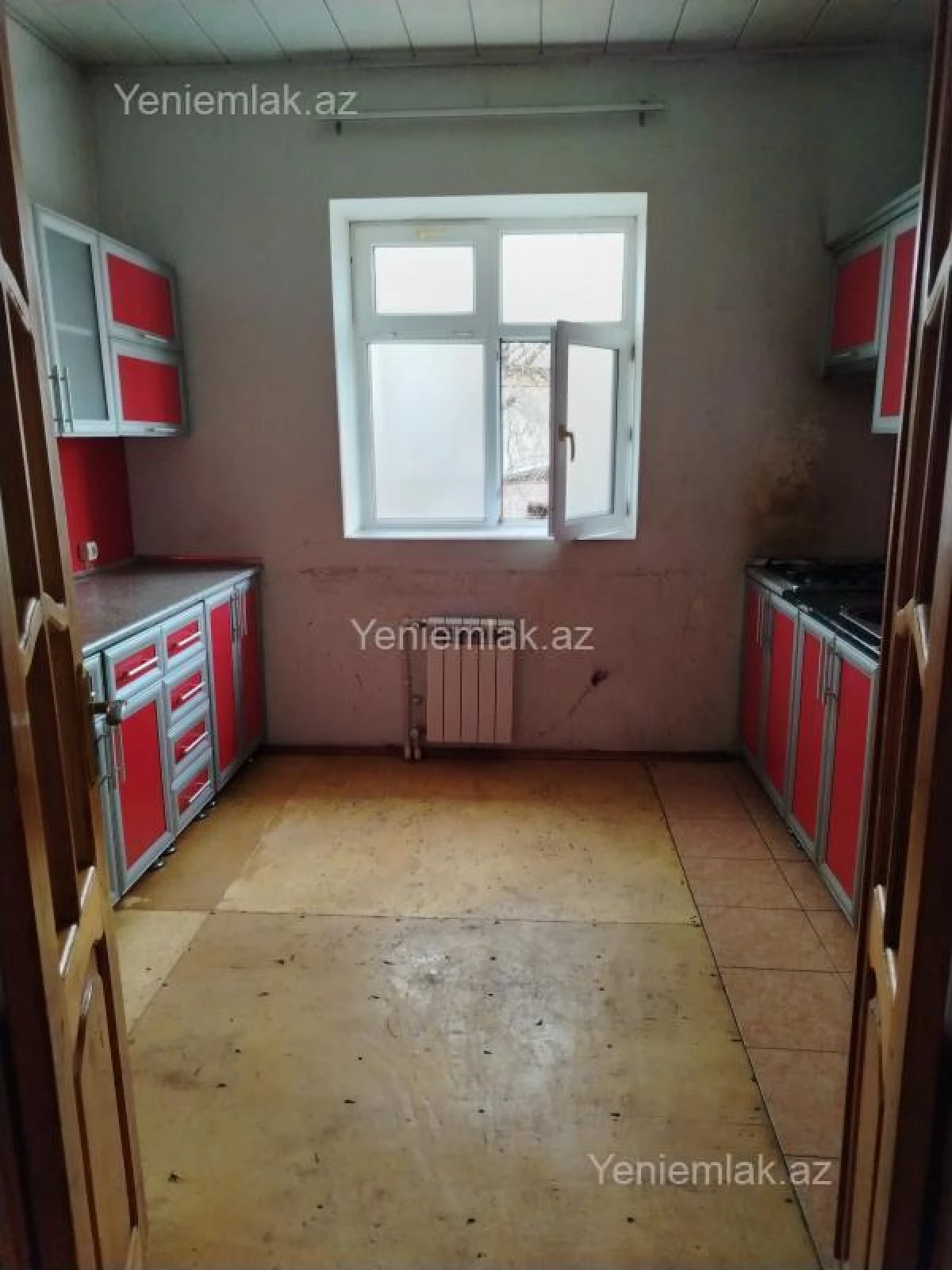 Satılır 4 otaqlı həyət evi 110 m²