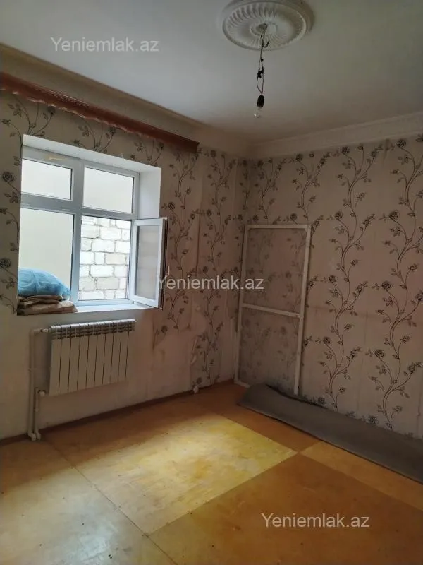 Satılır 4 otaqlı həyət evi 110 m²