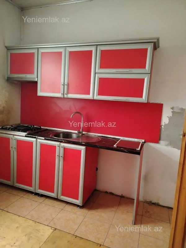 Satılır 4 otaqlı həyət evi 110 m²