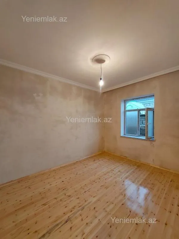 Satılır 2 otaqlı həyət evi 72 m²