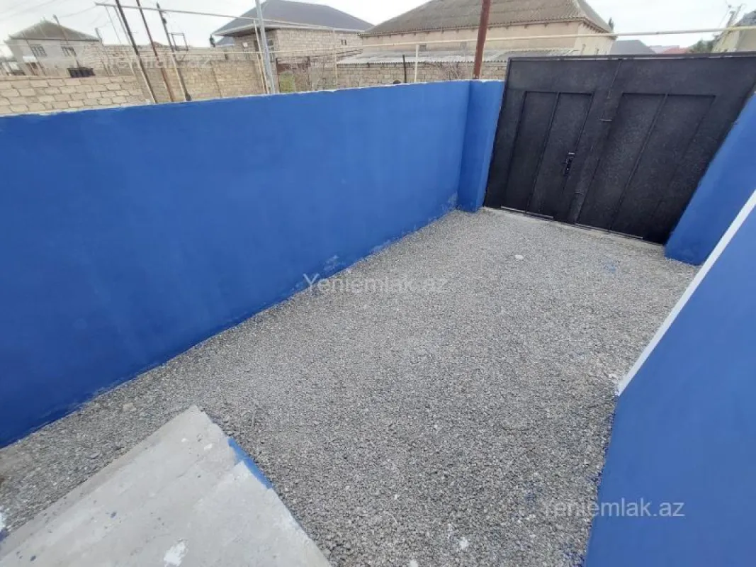 Satılır 2 otaqlı həyət evi 72 m²
