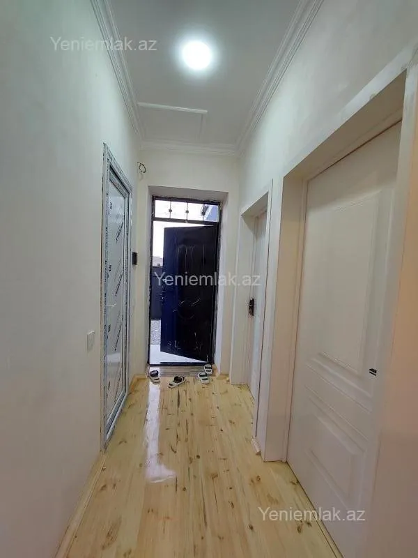 Satılır 2 otaqlı həyət evi 72 m²