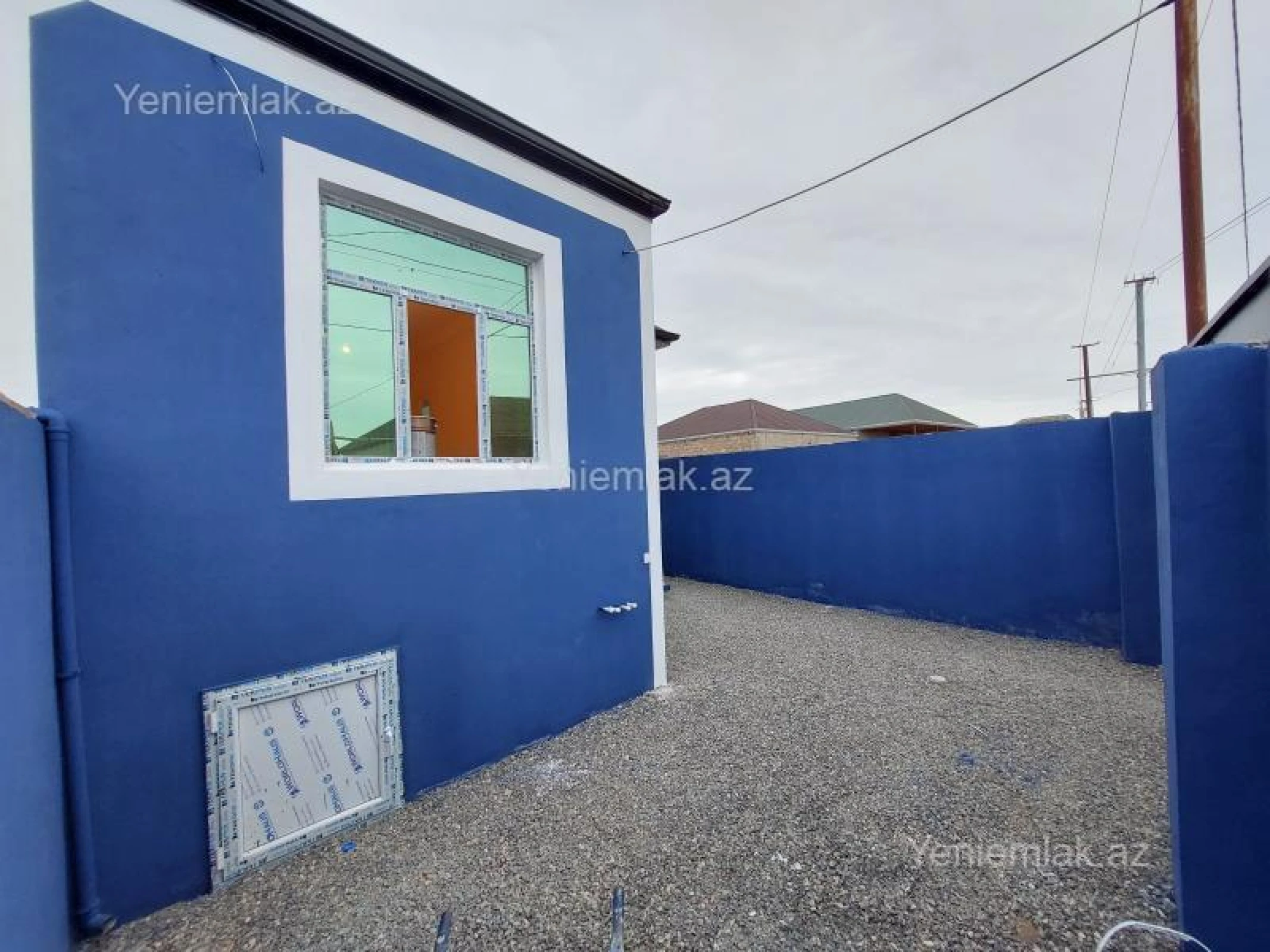 Satılır 2 otaqlı həyət evi 72 m²