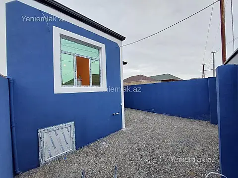 Satılır 2 otaqlı həyət evi 72 m²