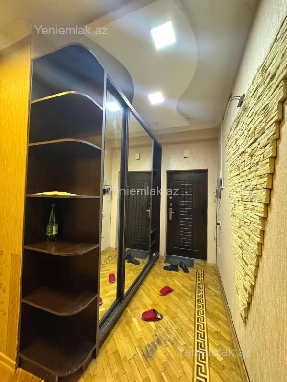 Satılır 2 otaqlı yeni tikili 85 m²