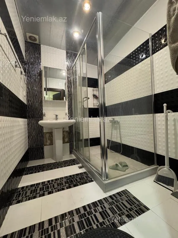 Satılır 2 otaqlı yeni tikili 85 m²