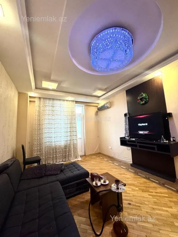 Satılır 2 otaqlı yeni tikili 85 m²