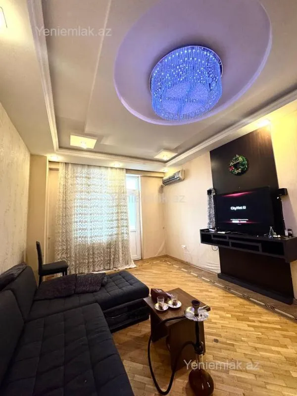 Satılır 2 otaqlı yeni tikili 85 m²