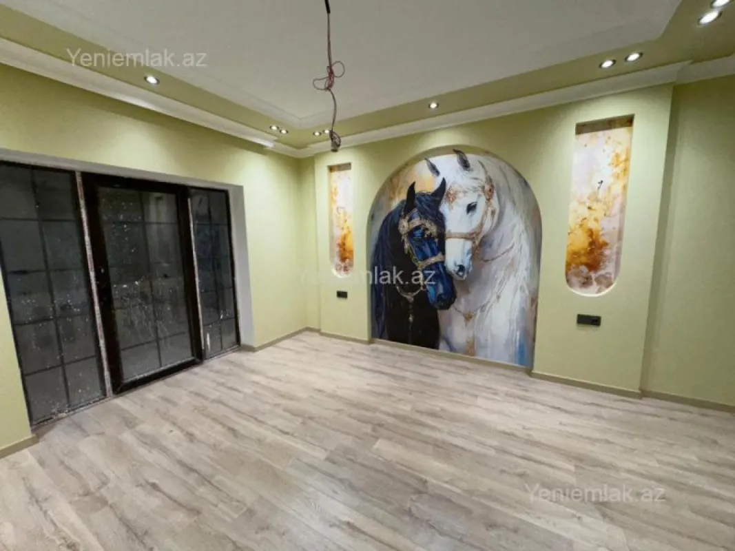 Satılır 5 otaqlı həyət evi 140 m²