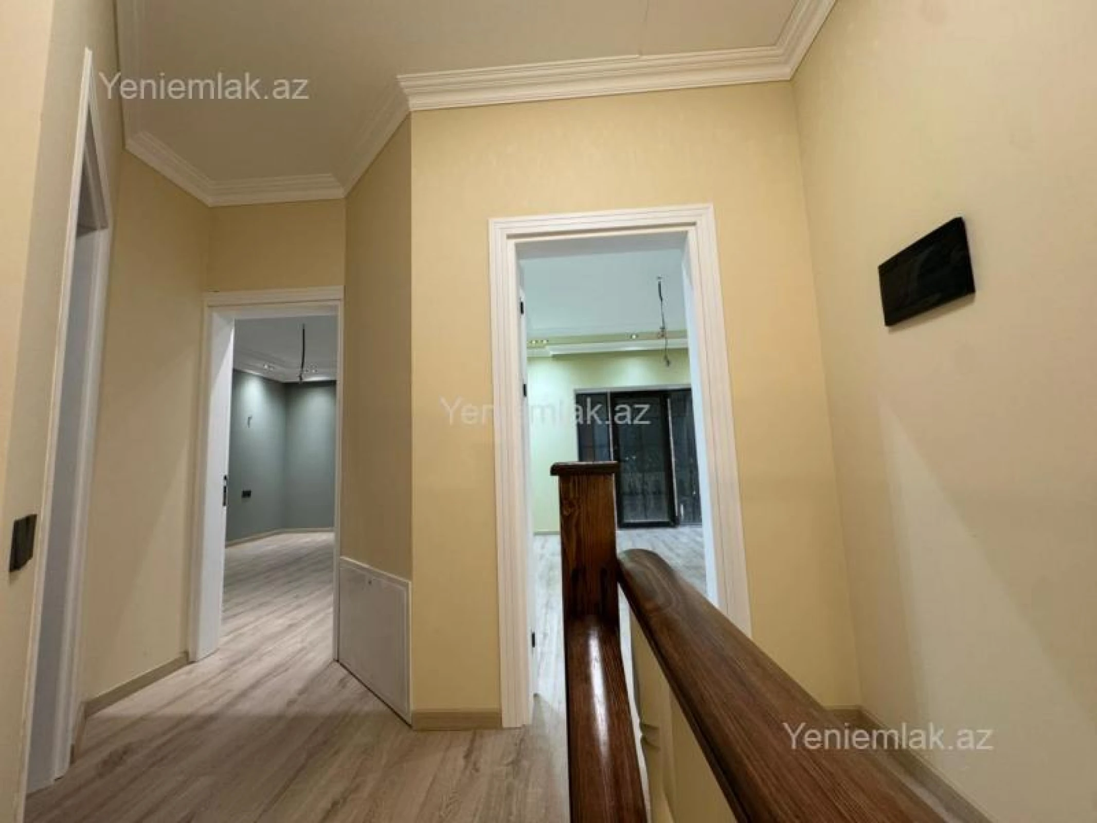 Satılır 5 otaqlı həyət evi 140 m²
