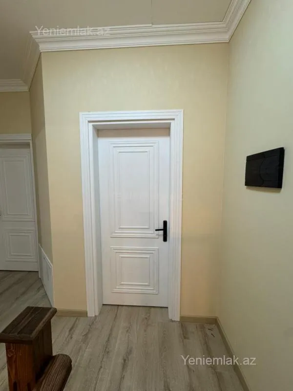 Satılır 5 otaqlı həyət evi 140 m²