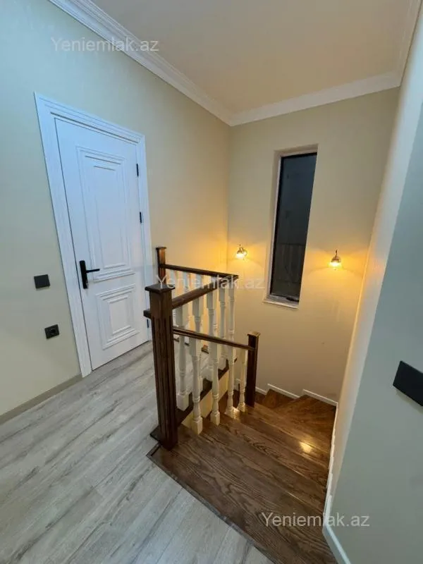 Satılır 5 otaqlı həyət evi 140 m²