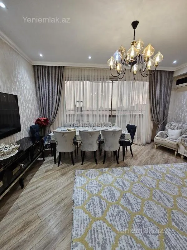 Satılır 3 otaqlı yeni tikili 81 m²