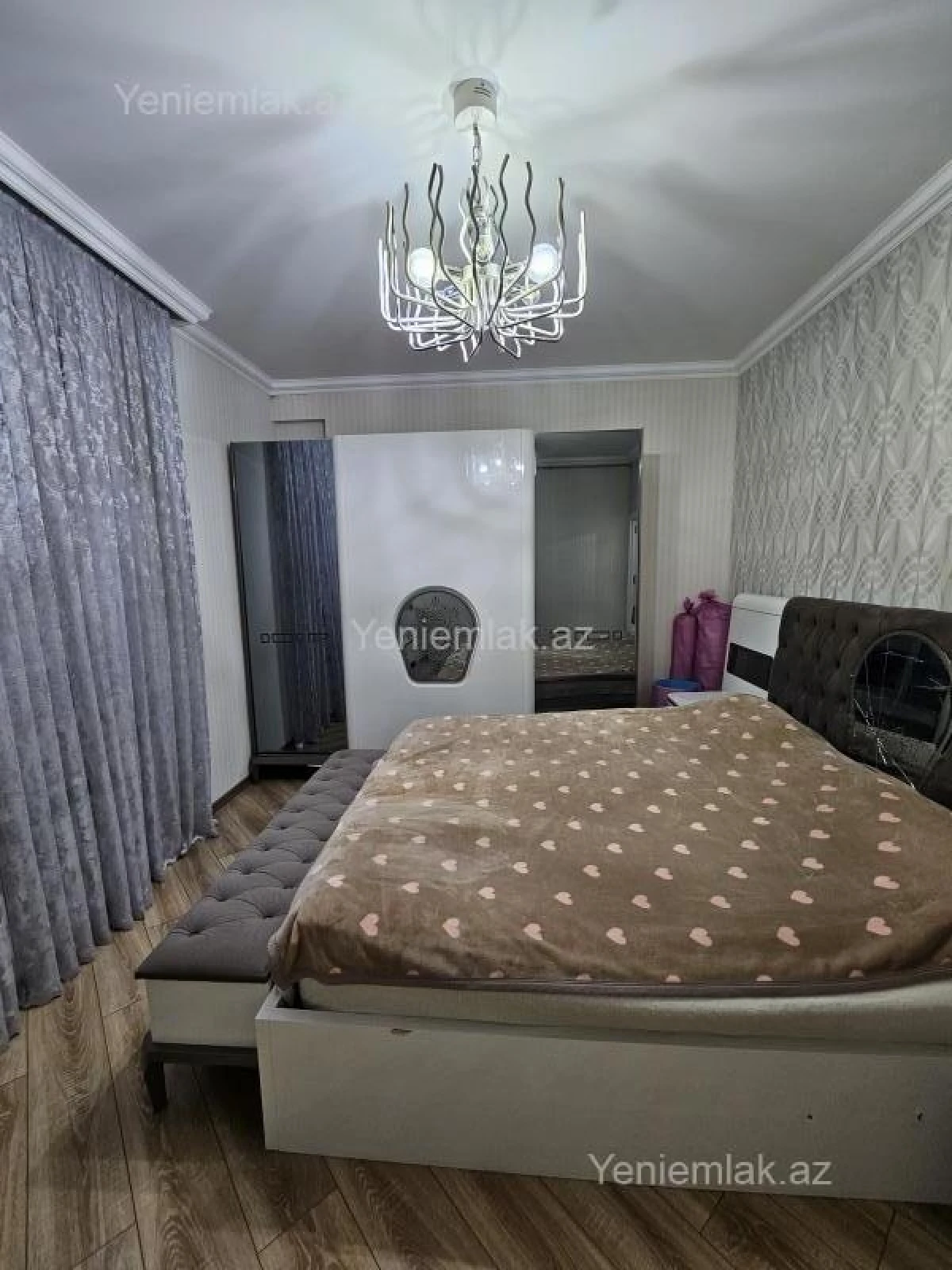 Satılır 3 otaqlı yeni tikili 81 m²