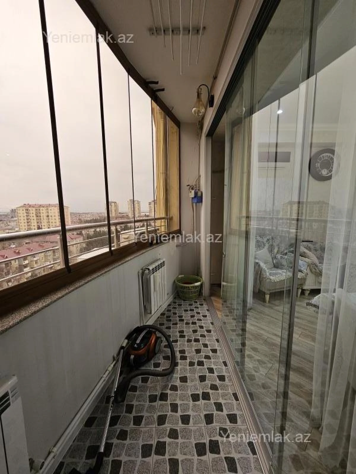 Satılır 3 otaqlı yeni tikili 81 m²