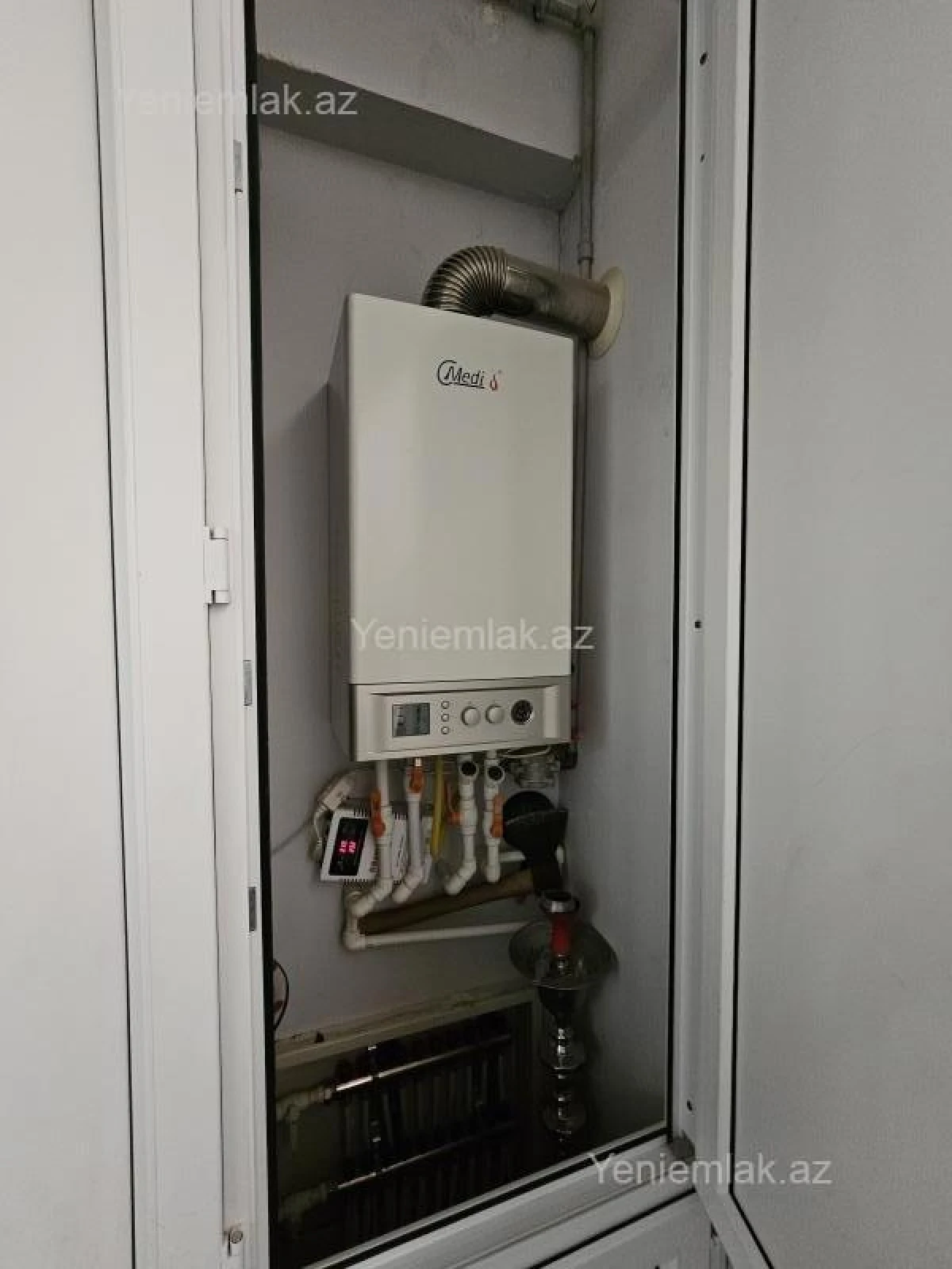 Satılır 3 otaqlı yeni tikili 81 m²