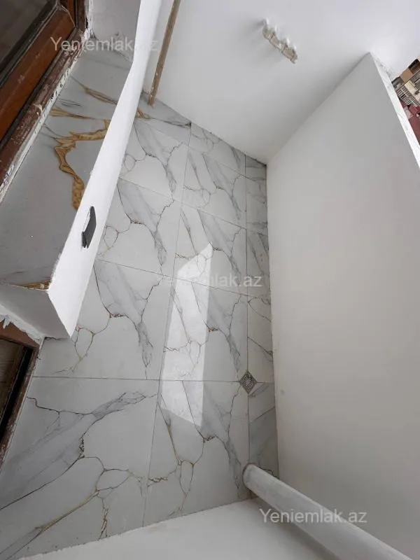 Satılır 3 otaqlı yeni tikili 90 m²