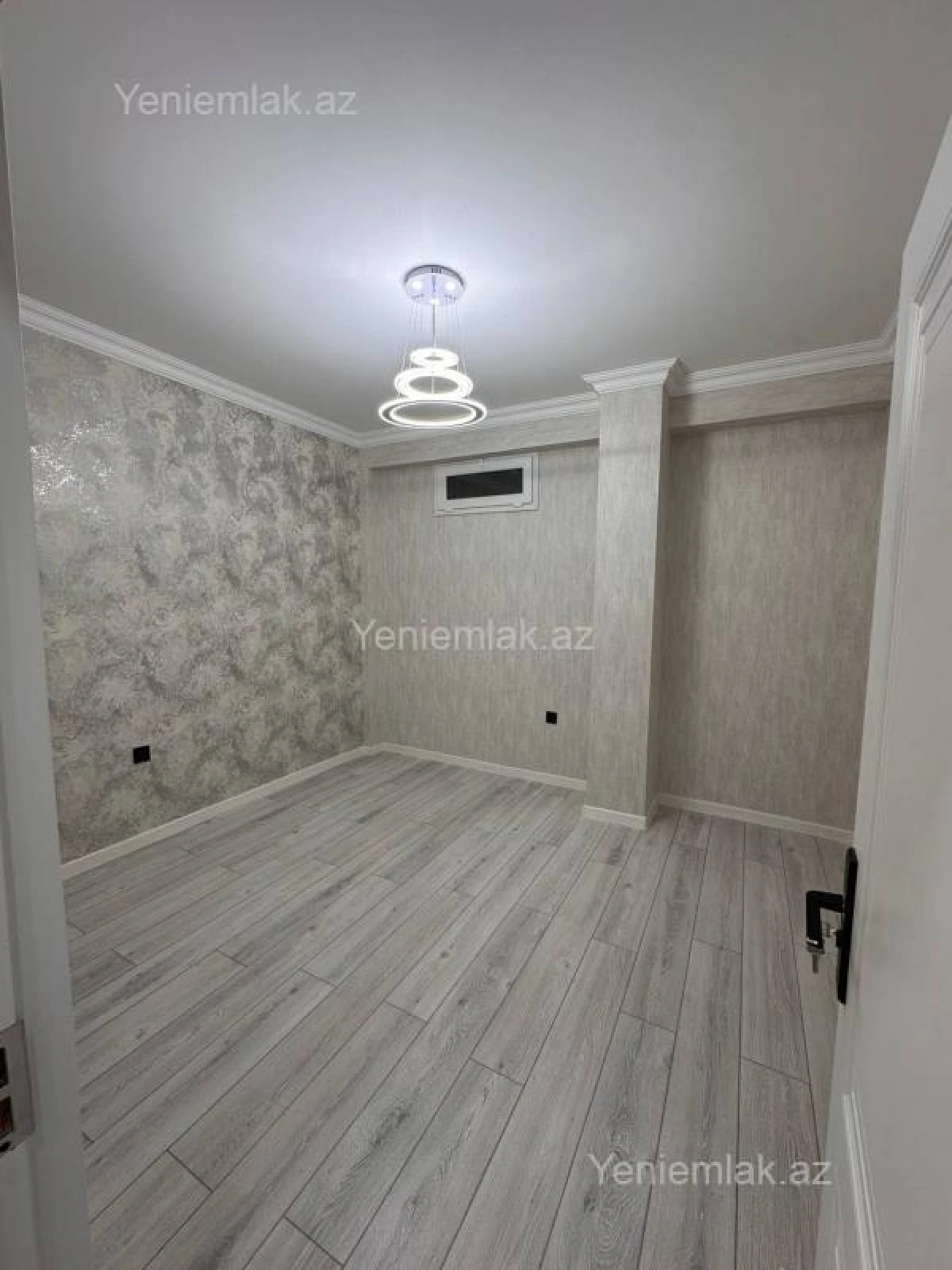 Satılır 3 otaqlı yeni tikili 90 m²