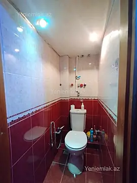 Satılır 3 otaqlı köhnə tikili 80 m²