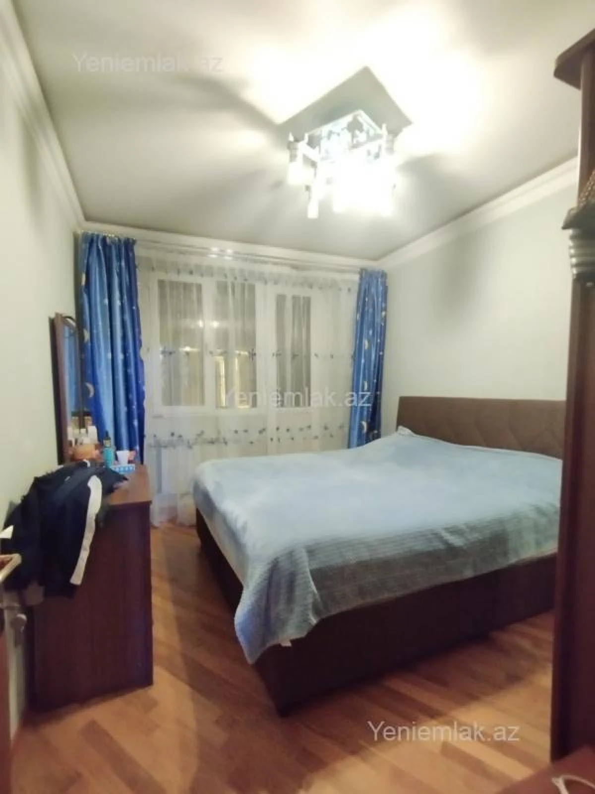 Satılır 3 otaqlı köhnə tikili 80 m²