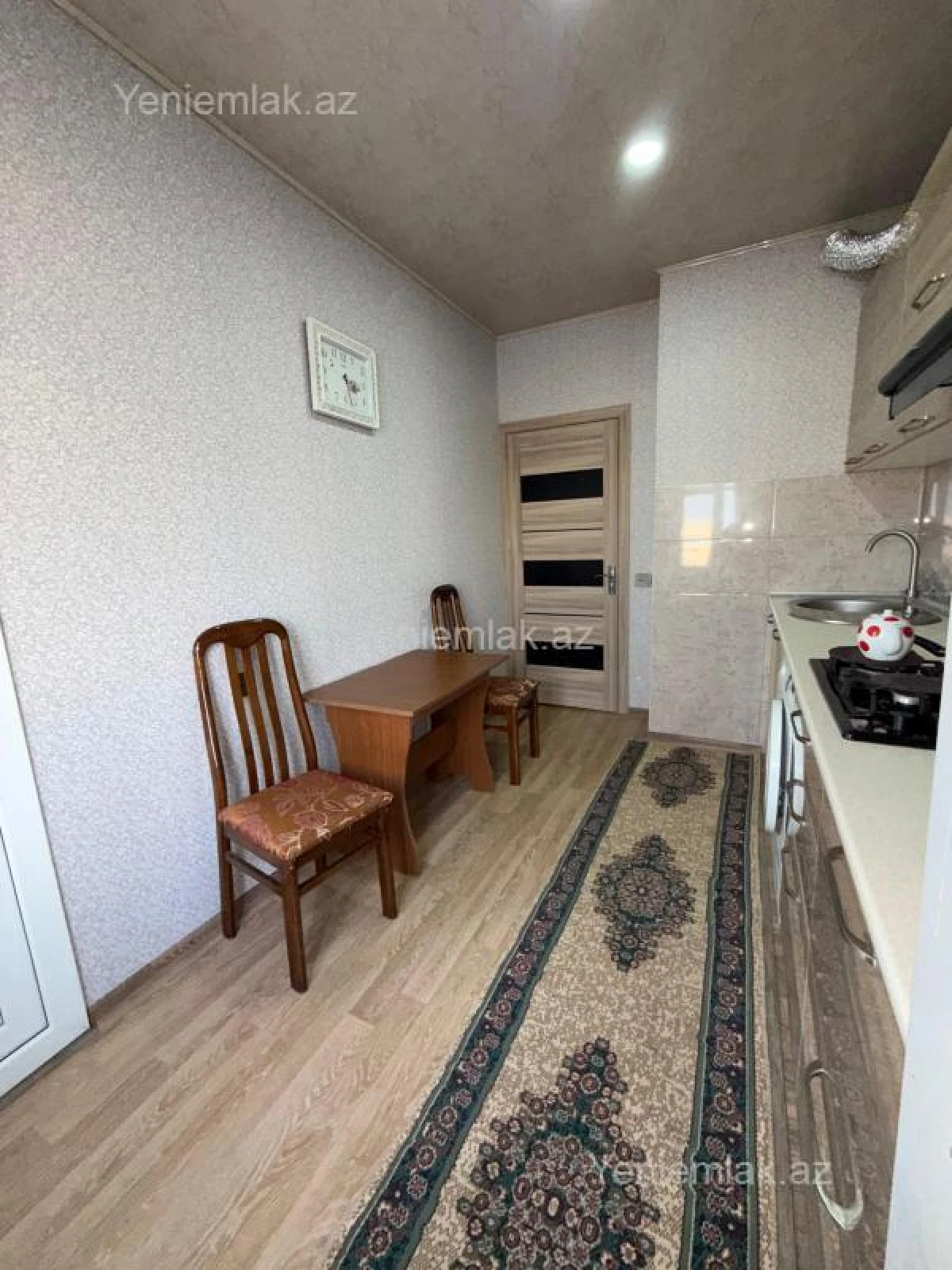 Satılır 2 otaqlı köhnə tikili 58 m²