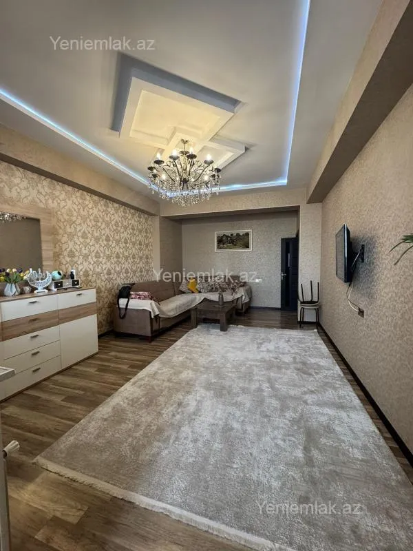 Satılır 2 otaqlı yeni tikili 60 m²