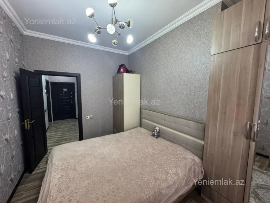 Satılır 2 otaqlı yeni tikili 60 m²