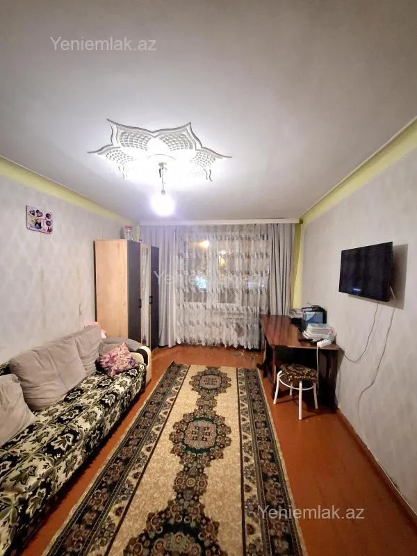 Satılır 1 otaqlı köhnə tikili 31 m²