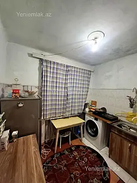 Satılır 1 otaqlı köhnə tikili 31 m²
