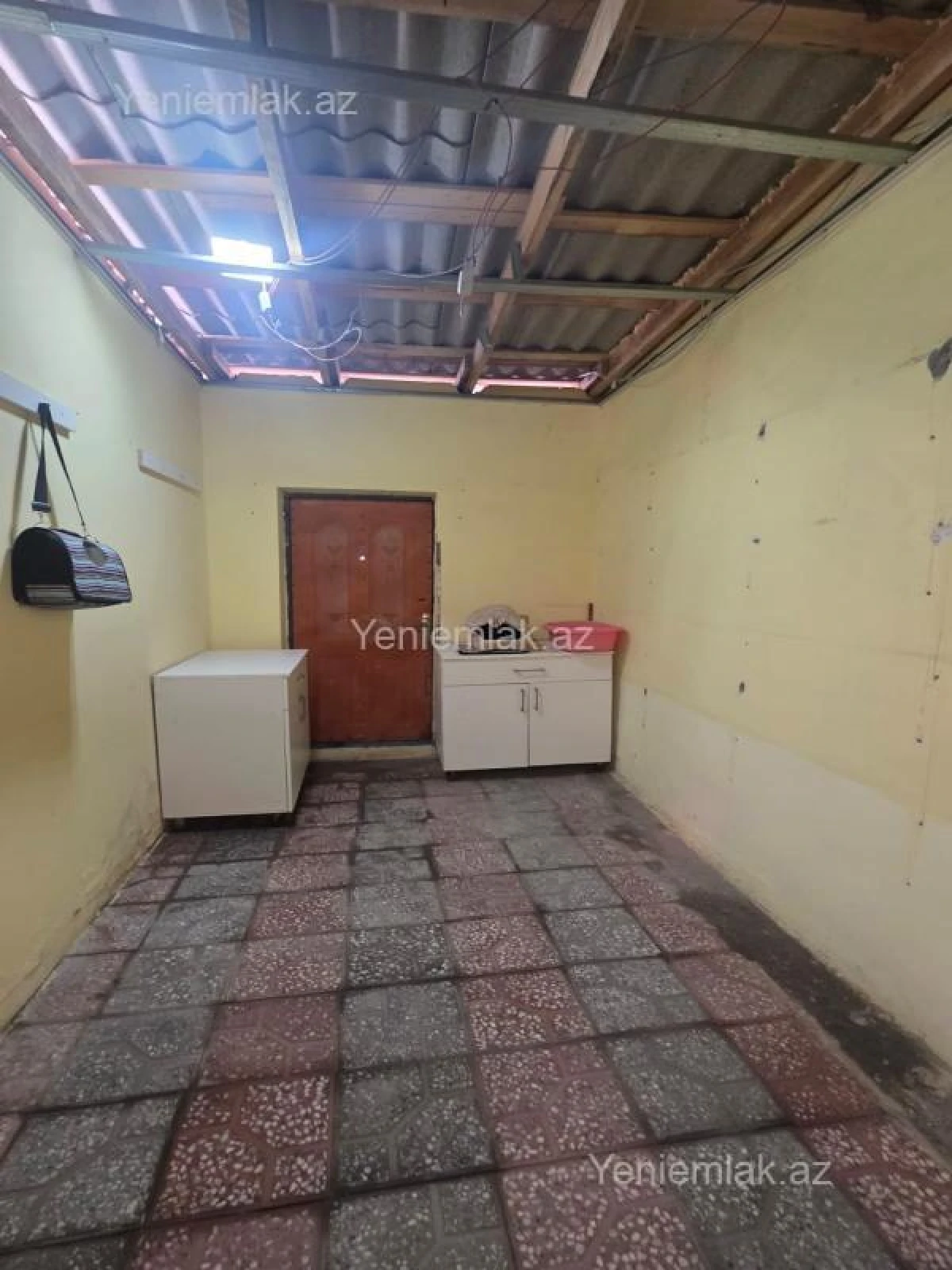 Satılır 3 otaqlı həyət evi 100 m²