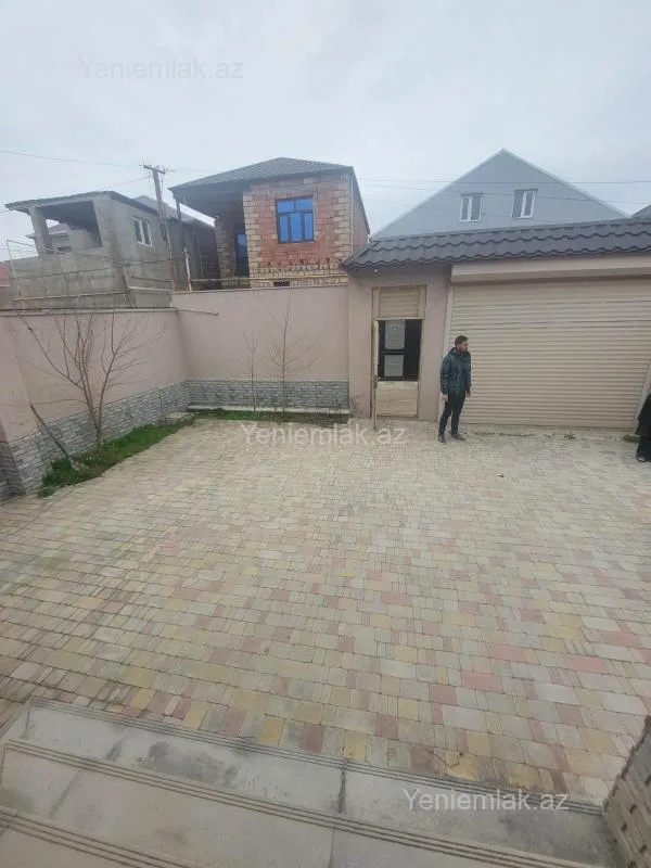 Satılır 1 otaqlı həyət evi