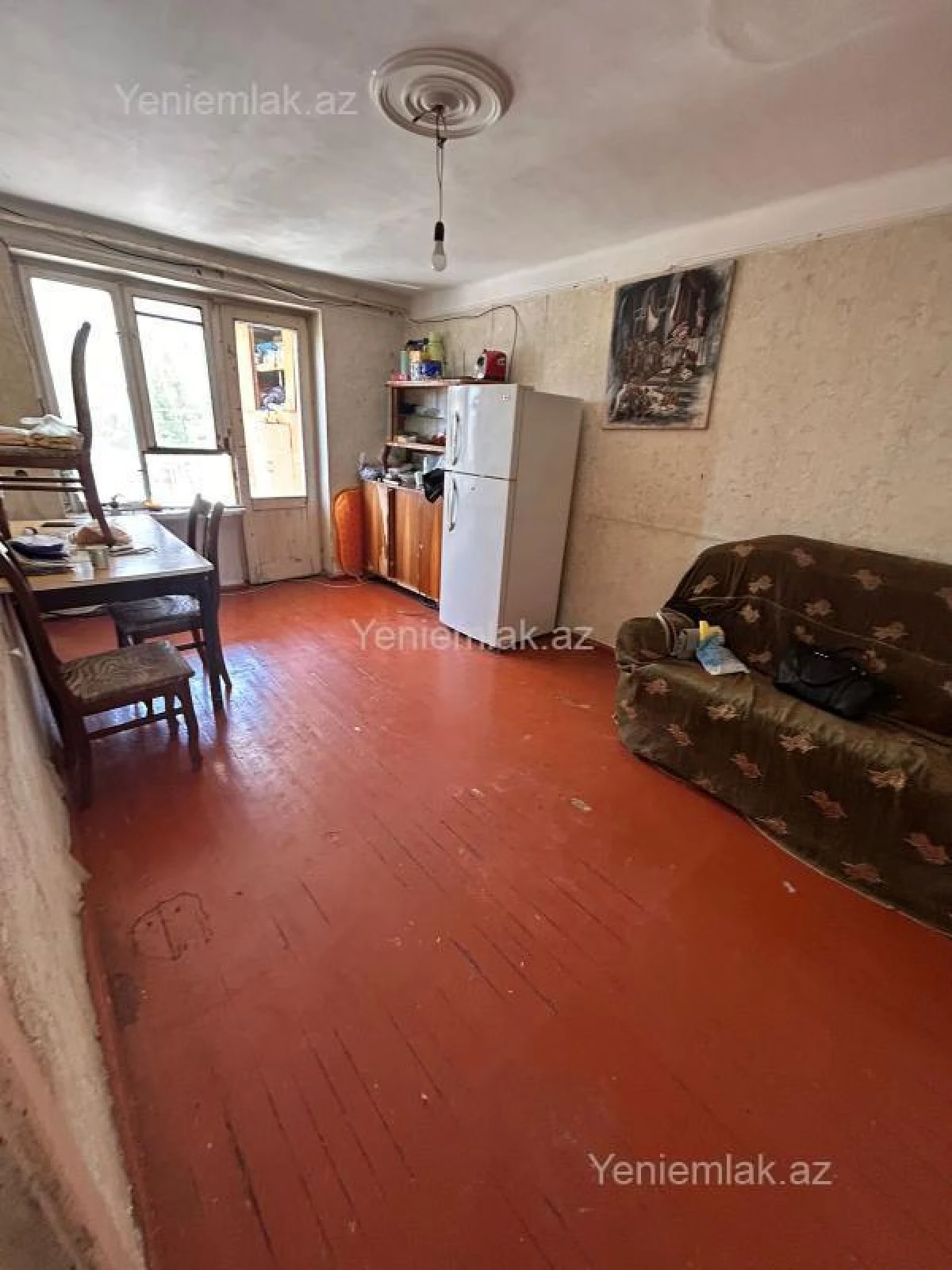 Satılır 3 otaqlı köhnə tikili 70 m²
