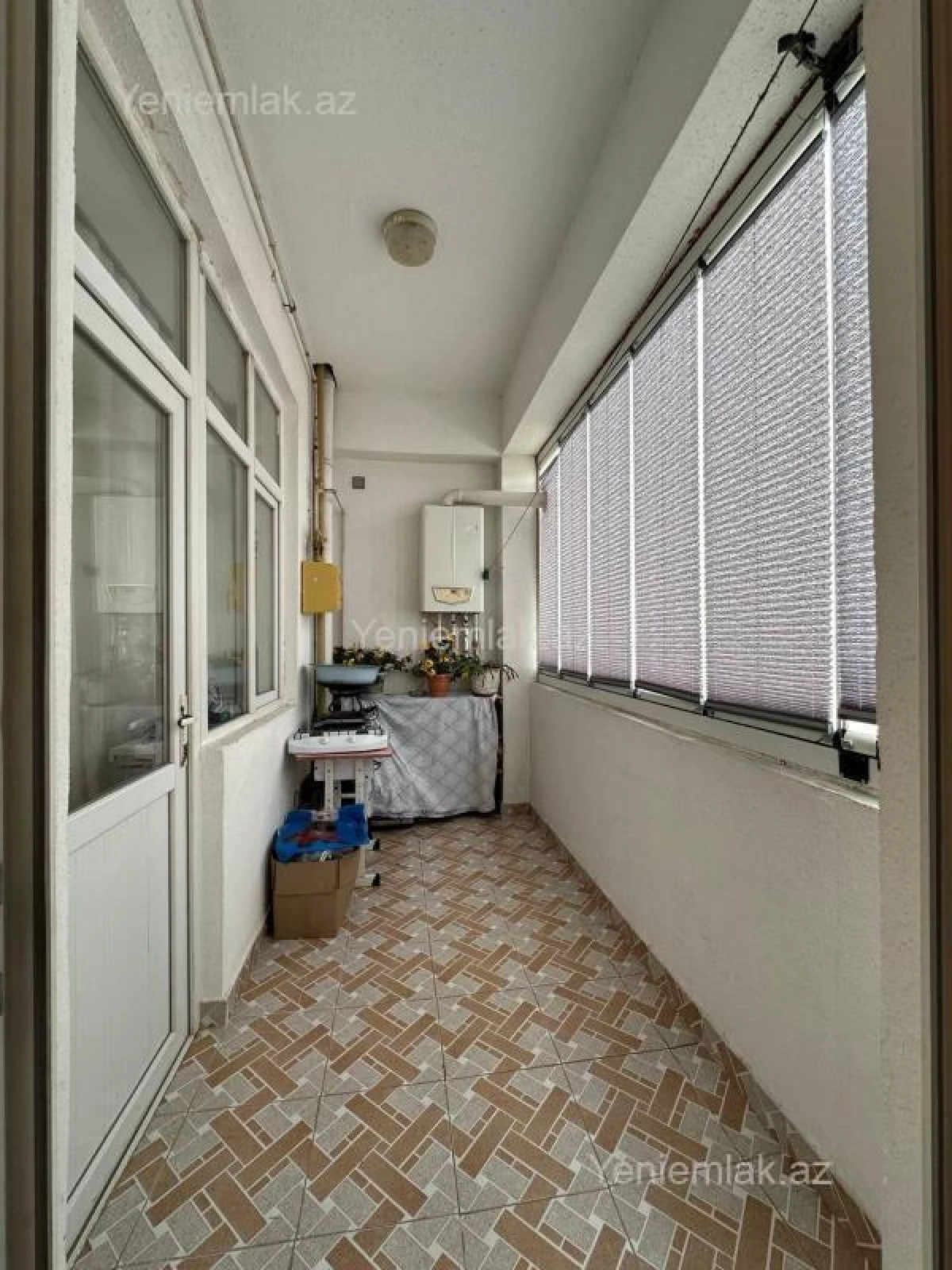 Satılır 2 otaqlı yeni tikili 59 m²