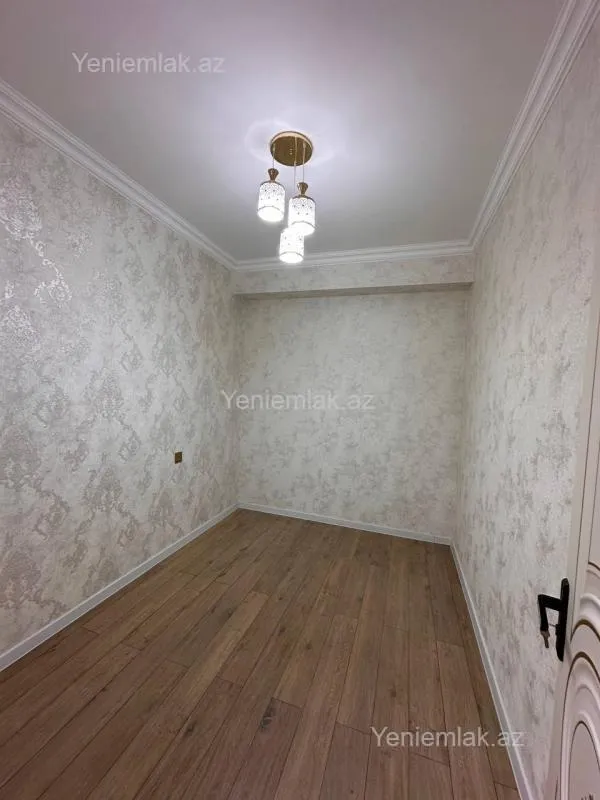 Satılır 3 otaqlı yeni tikili 90 m²