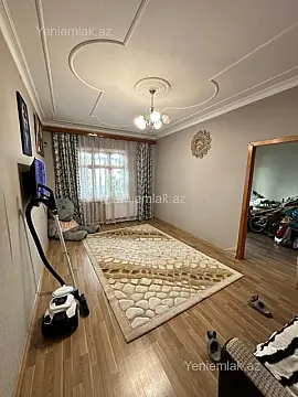 Satılır 5 otaqlı köhnə tikili 110 m² — Bakı, Suraxanı 5 otaq 110.00 m²