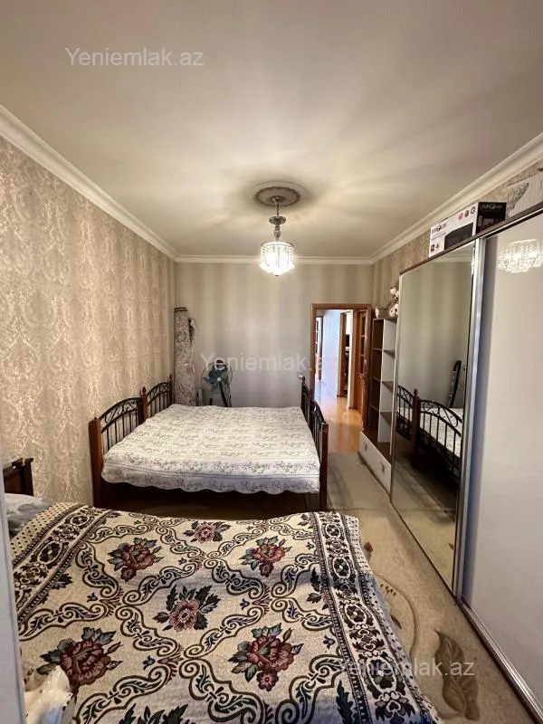 Satılır 3 otaqlı köhnə tikili 78 m²